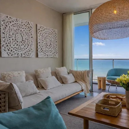 Flh Madeira Palace Oceanfront Luxury דירה פונשל